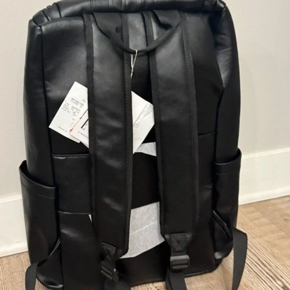 Elle Roamer 22 Liters Backpack, travel bag, work bag,  luggage bag laptop bag